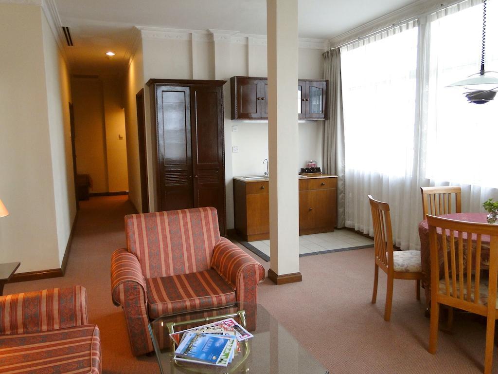 Holiday Villa Hotel City Centre Πνομ Πενχ Εξωτερικό φωτογραφία